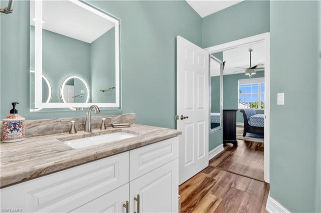 5610 Cape Harbour DR 201, Cape Coral, FL 33914
