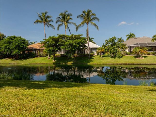 5610 Cape Harbour DR 201, Cape Coral, FL 33914