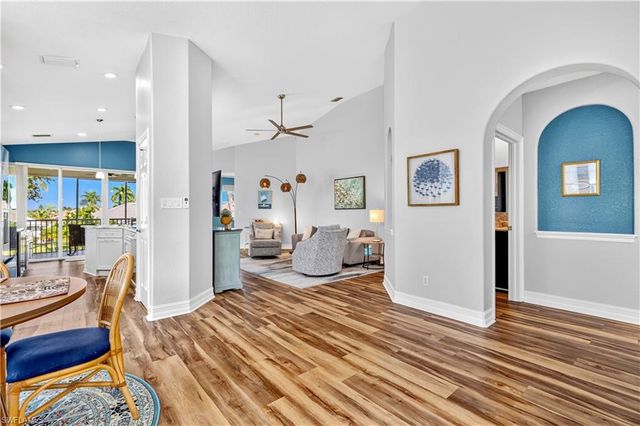 5610 Cape Harbour DR 201, Cape Coral, FL 33914
