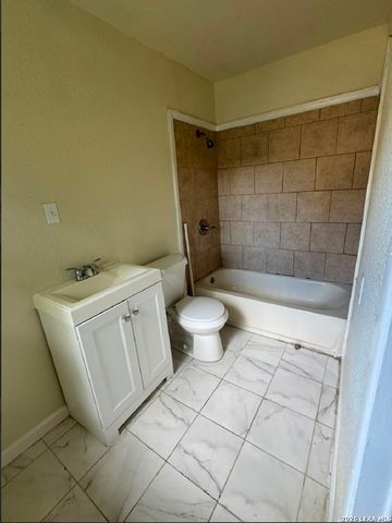 3115 MARS ST, San Antonio, TX 78226