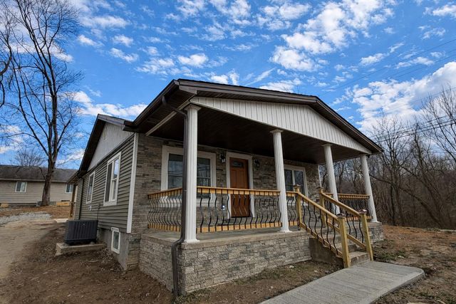 1086 Moore Hill Avenue, Corbin, KY 40701