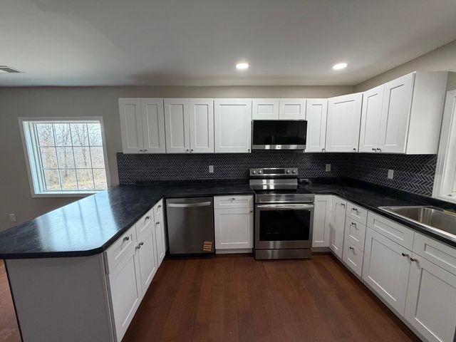 1086 Moore Hill Avenue, Corbin, KY 40701