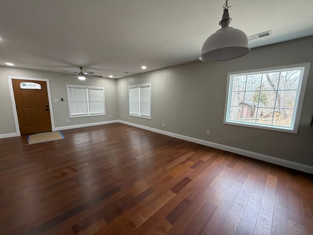 1086 Moore Hill Avenue, Corbin, KY 40701