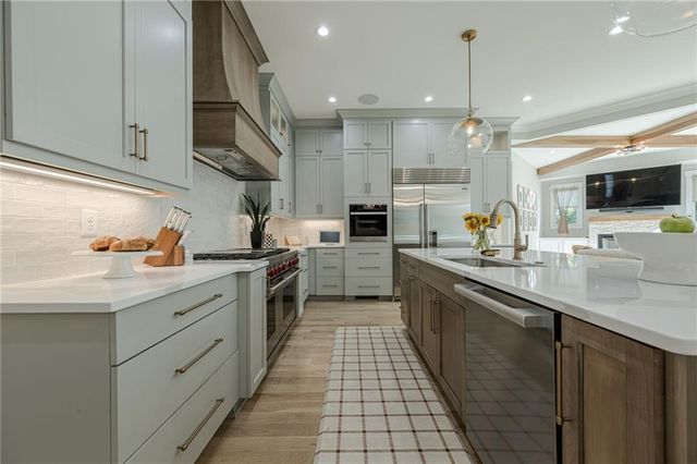 730 Summit Terrace NE, Marietta, GA 30068