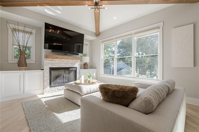 730 Summit Terrace NE, Marietta, GA 30068