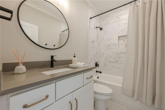730 Summit Terrace NE, Marietta, GA 30068