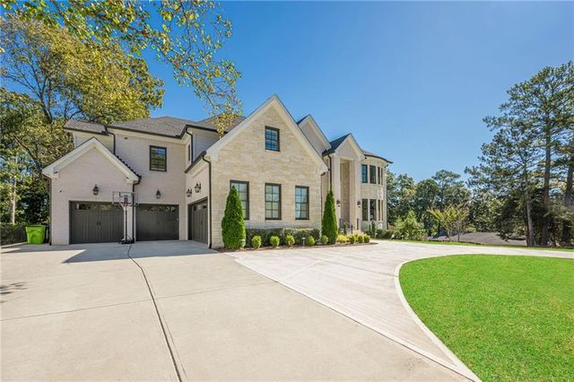 730 Summit Terrace NE, Marietta, GA 30068