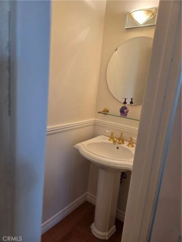 7908 Via Magdalena, Burbank, CA 91504