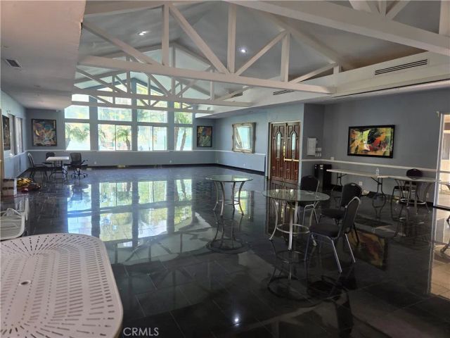 7908 Via Magdalena, Burbank, CA 91504