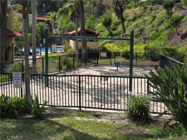 7908 Via Magdalena, Burbank, CA 91504