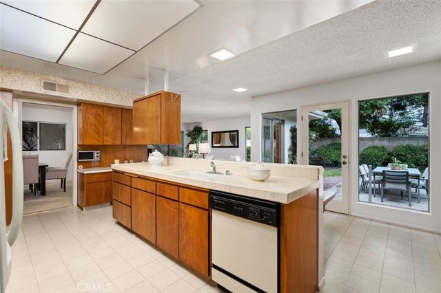 2220 Sewanee Lane, Arcadia, CA 91007