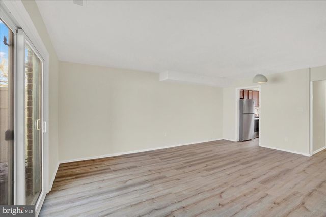 765 COLONY DR, York, PA 17404