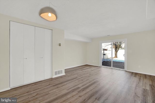 765 COLONY DR, York, PA 17404