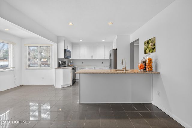 525 Fairfield Road, East Windsor, NJ 08520