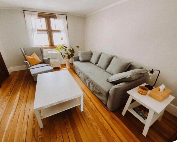 213 Clinton Avenue, Grand Haven City, MI 49417