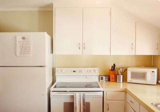 213 Clinton Avenue, Grand Haven City, MI 49417