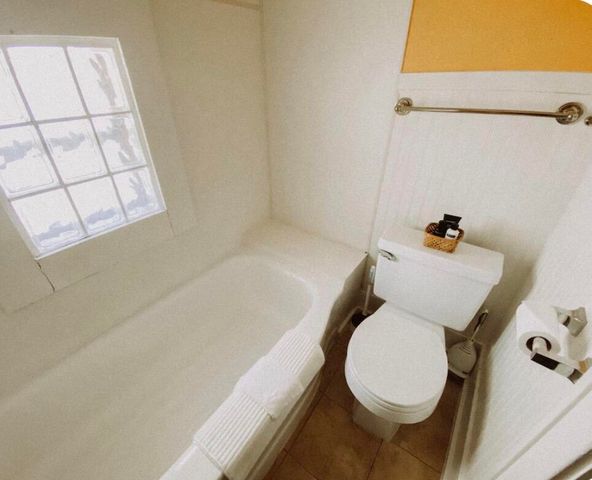 213 Clinton Avenue, Grand Haven City, MI 49417