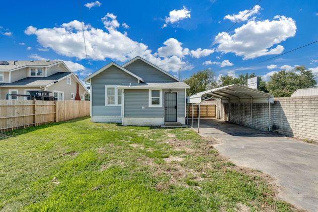 1944 Broadway Ave, Wichita, KS 67211
