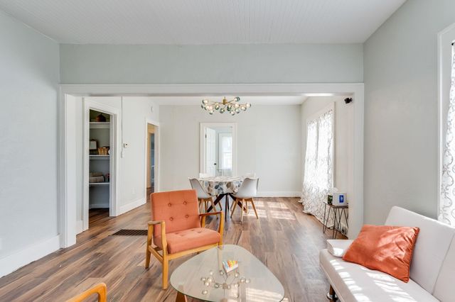 1944 Broadway Ave, Wichita, KS 67211