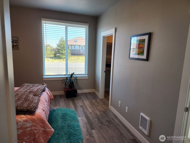 1269 Storm King Avenue SW, Ocean Shores, WA 98569