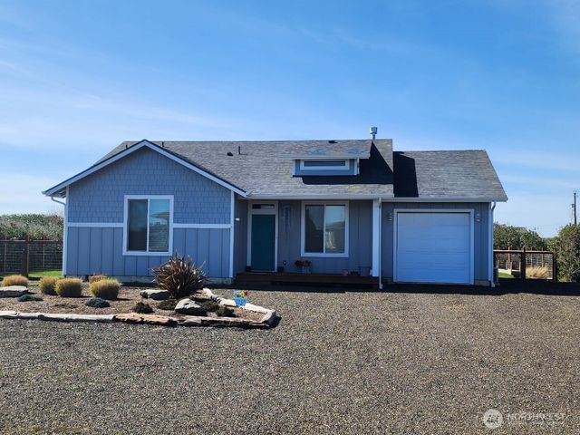 1269 Storm King Avenue SW, Ocean Shores, WA 98569