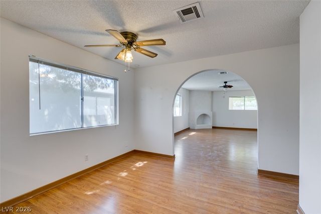 427 South Tonopah Drive, Las Vegas, NV 89106