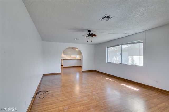 427 South Tonopah Drive, Las Vegas, NV 89106