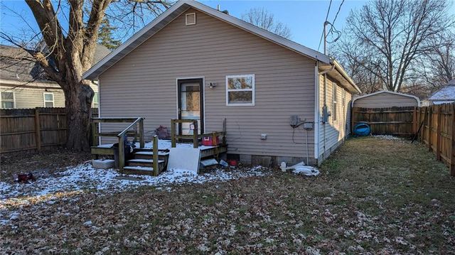 708 W 1st Street, Pittsburg, KS 66762