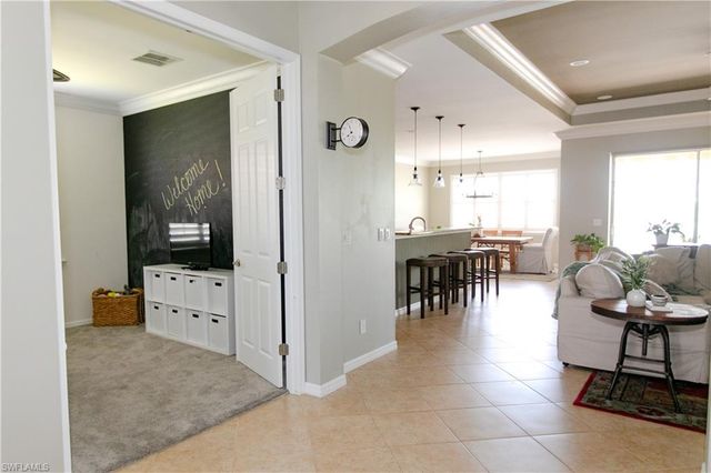 2604 Stonyhill CT, Cape Coral, FL 33991