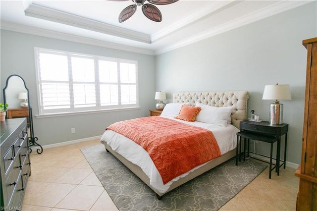 2604 Stonyhill CT, Cape Coral, FL 33991