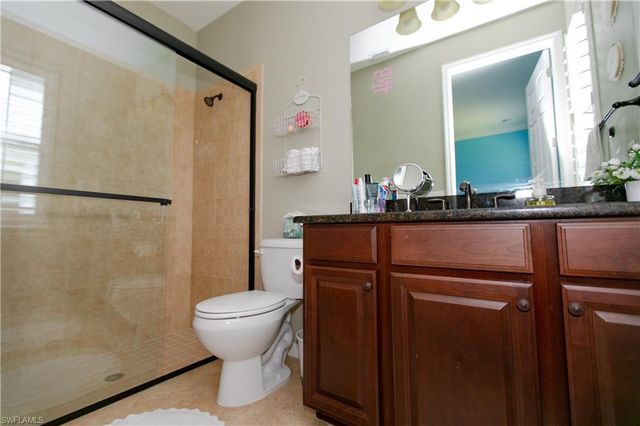 2604 Stonyhill CT, Cape Coral, FL 33991