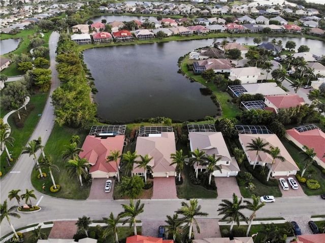 2604 Stonyhill CT, Cape Coral, FL 33991