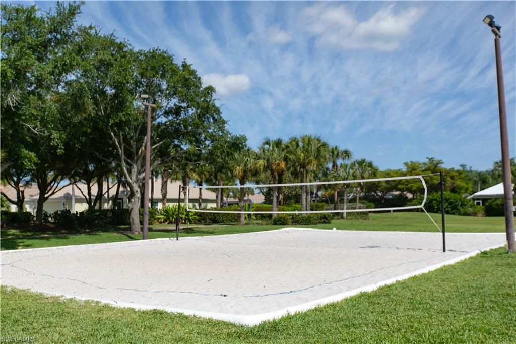 Image 45 of property listing at 2604 Stonyhill CT, Cape Coral, FL 33991