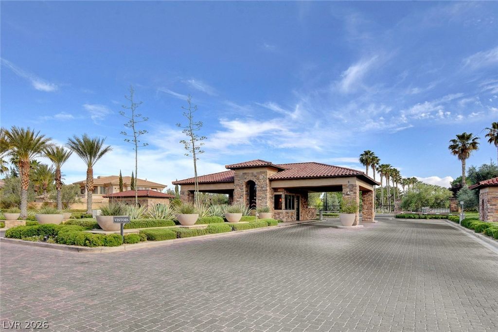 7655 Spanish Bay Drive, Las Vegas, NV 89113 — exterior