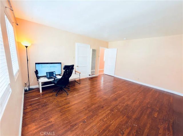4025 Melrose ave., Los Angeles, CA 90029