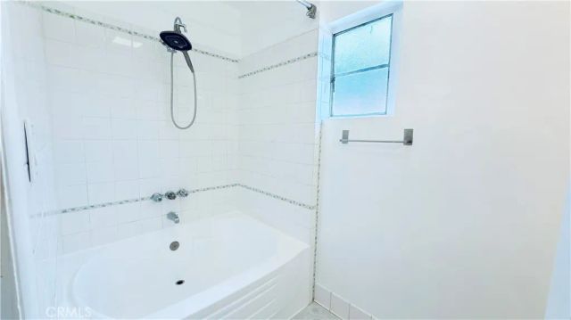 4025 Melrose ave., Los Angeles, CA 90029