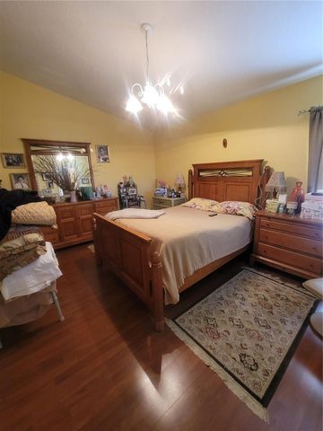 8430 MADRID ROAD, Weeki Wachee, FL 34613