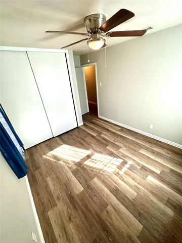 624 Browning Drive, Arlington, TX 76010