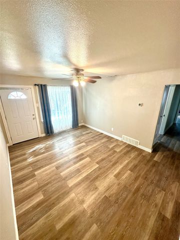 624 Browning Drive, Arlington, TX 76010