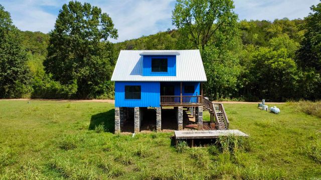 3780 River Road, Guion, AR 72540
