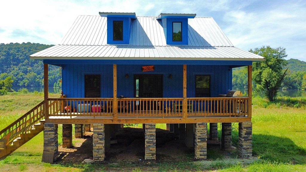 3780 River Road, Guion, AR 72540
