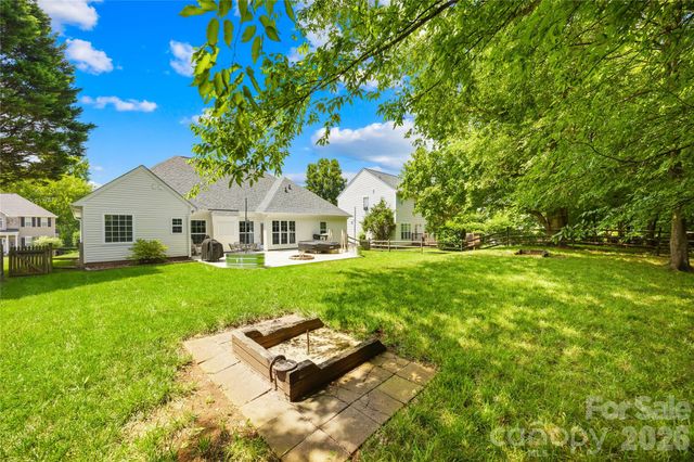 4740 Asherton Place NW, Concord, NC 28027