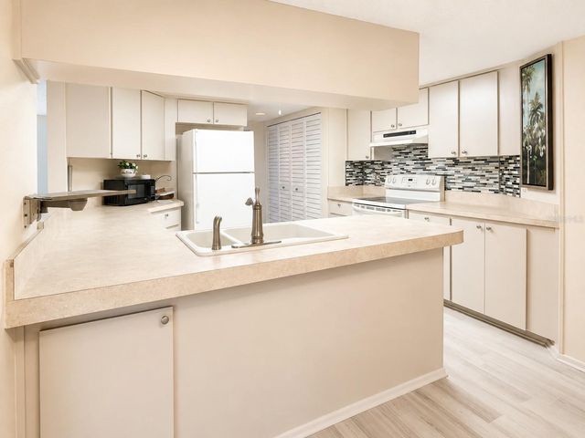 3835 SAILMAKER LANE, Holiday, FL 34691