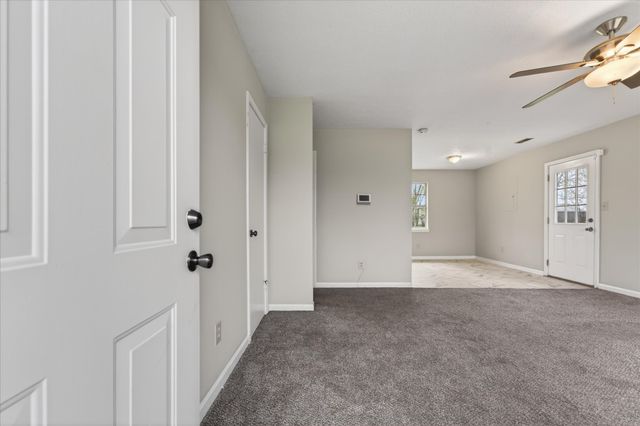 140 New Gritton Ave, Oak Grove, KY 42262
