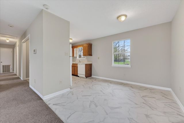140 New Gritton Ave, Oak Grove, KY 42262