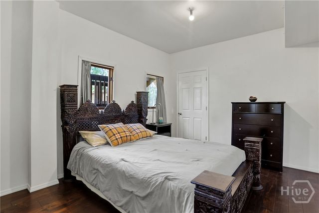 4 E Back Street, Savannah, GA 31419