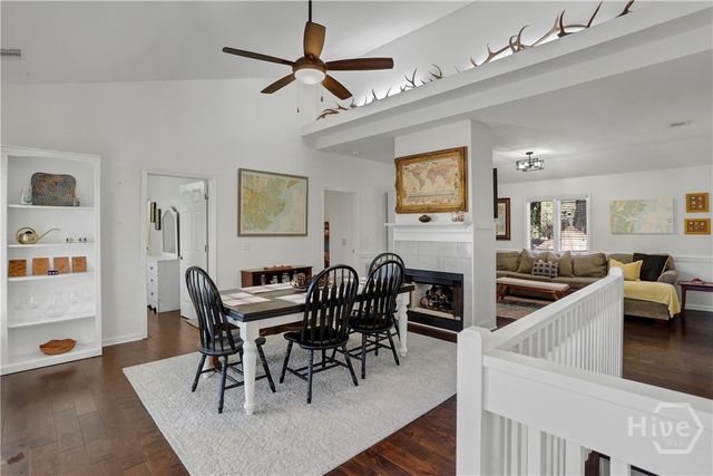 4 E Back Street, Savannah, GA 31419