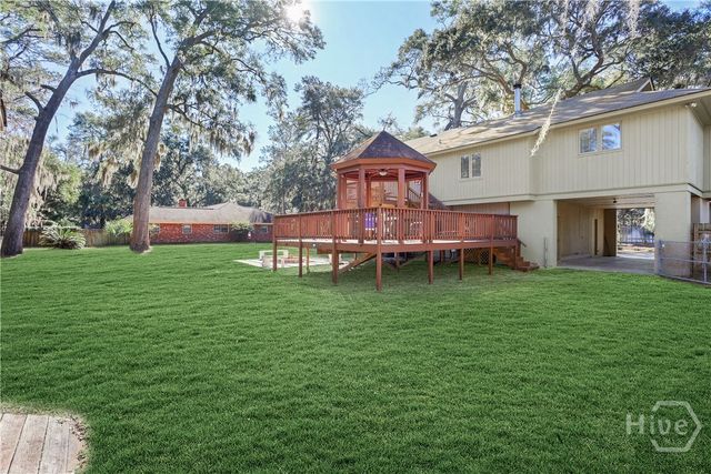 4 E Back Street, Savannah, GA 31419