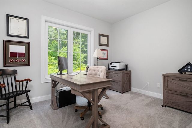 41 Pouts Lane 41, Uxbridge, MA 01569