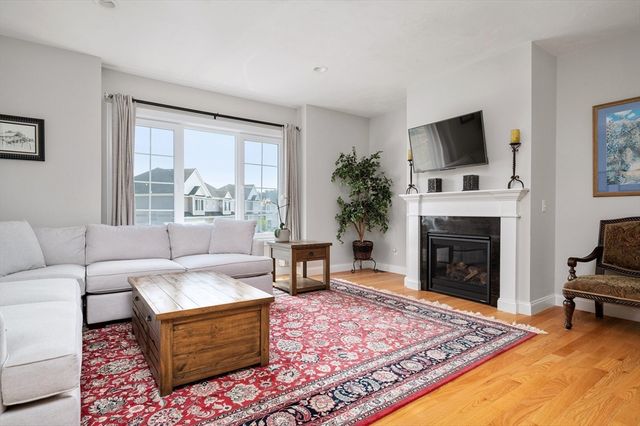 41 Pouts Lane 41, Uxbridge, MA 01569